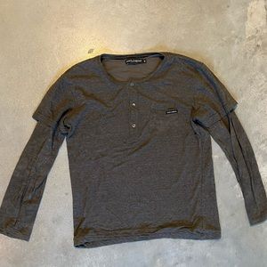 Long sleeve tee